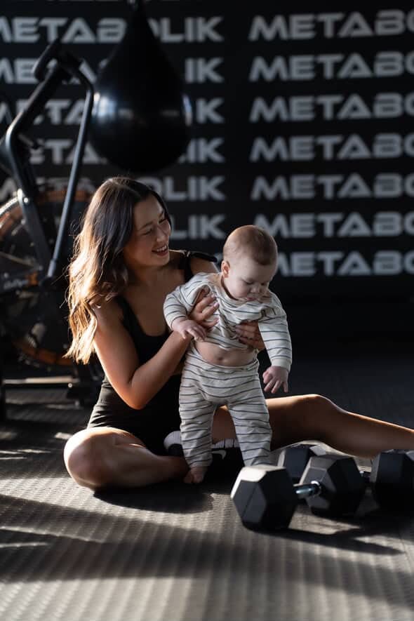 winnipeg fitness coach for postpartum, mom and baby classes at metabolik fitness