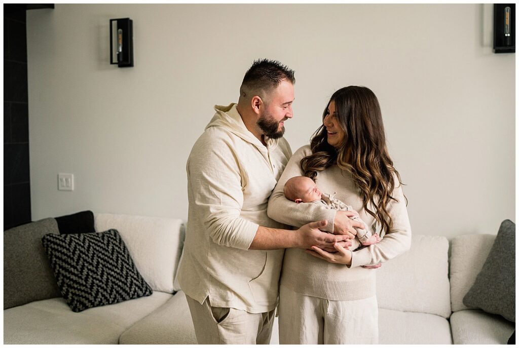 newborn photogaphy in winnipeg 